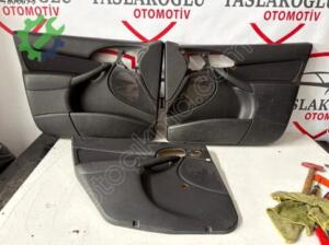 Ford Focus Orijinal Çıkma Sol Kapı