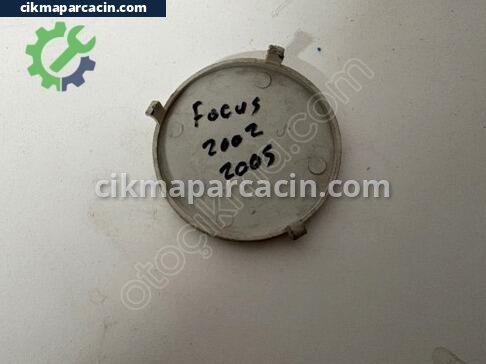 Ford Focus Çeki Demir Kapağı çıkma parça