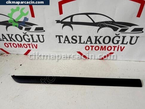 Ford Focus Kapı Çıtası çıkma parça
