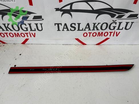 Ford Focus Kapı Çıtası çıkma parça