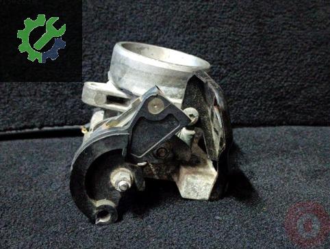Ford Focus Gaz Kelebeği 95BF çıkma parça