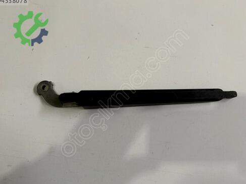 Ford Focus Silecek Kolu çıkma parça