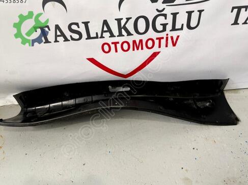 Ford Focus Eşik Kaplaması çıkma parça