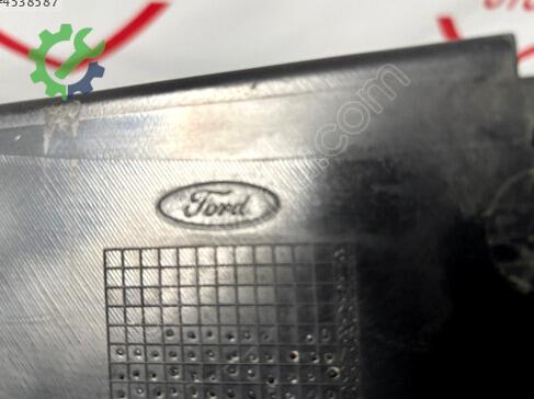 Ford Focus Eşik Kaplaması çıkma parça