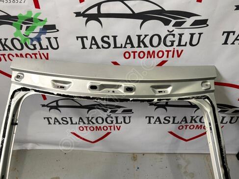 Ford Focus Bagaj Kapağı çıkma parça