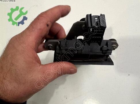 Ford Focus Bagaj Kilidi çıkma parça