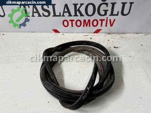 Ford Focus Sağ Arka Kapı çıkma parça