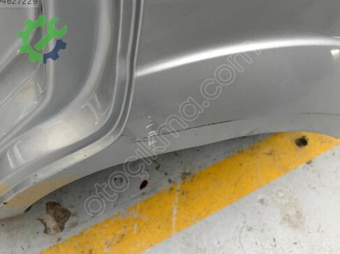 Ford Focus Arka Çamurluk çıkma parça