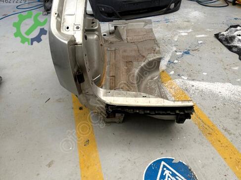 Ford Focus Arka Çamurluk çıkma parça