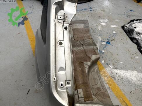 Ford Focus Arka Çamurluk çıkma parça