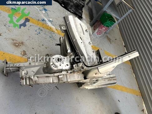 Ford Focus Ön Şasi çıkma parça