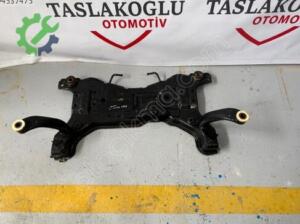 Ford Focus 2005-2011 Ön Travers Çıkma