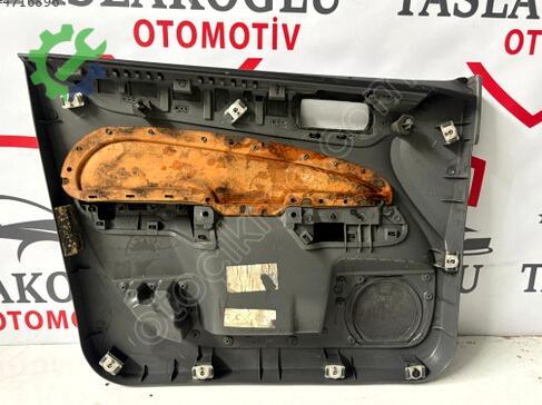 Ford Focus Kapı Döşemesi çıkma parça