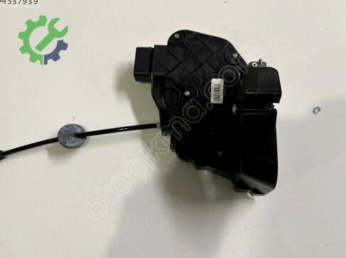Ford Focus Kapı Kilidi çıkma parça
