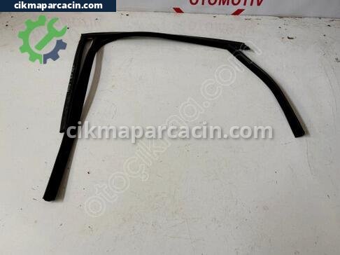 Ford Focus Sol Arka Kapı çıkma parça