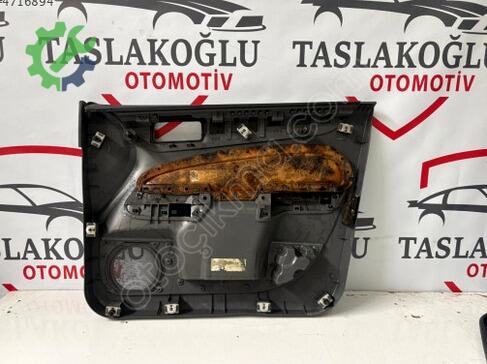Ford Focus Kapı Döşemesi çıkma parça