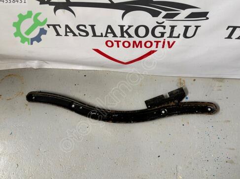 Ford Focus Travers 4M51A10684AB çıkma parça