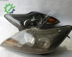 Ford Focus Çıkma Far Sol
