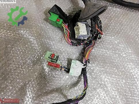 Ford Focus F1FT-14K733 çıkma parça