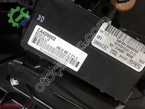 Ford Focus 00009 çıkma parça