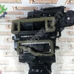FORD FOCUS 3 KALORİFER KAZANI VE MOTORU AV6N-19E616-AA 00064