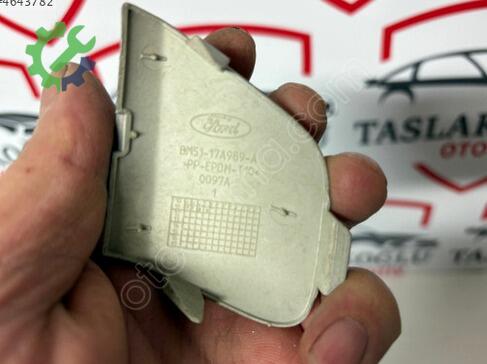 Ford Focus Çeki Demir Kapağı çıkma parça