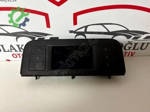 Ford Focus Bilgi Ekranı çıkma parça