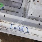 Ford Focus 3 Sağ Ön Çeyrek Kılıç Sacı ve Orta Direk M