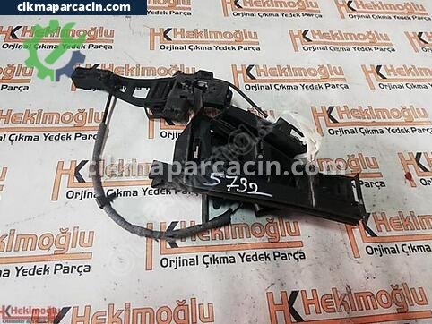 Ford Focus Sol Arka Kapı Kilidi çıkma parça