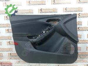 FORD FOCUS 3 SOL ÖN KAPI DÖŞEMESİ F1EB-A23943-A