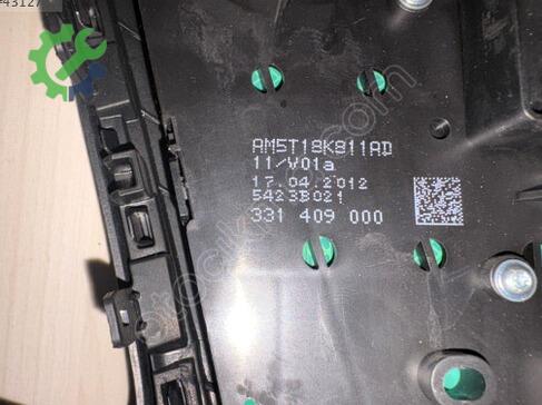 Ford Focus Teyp Çerçevesi çıkma parça