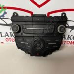 Teyp Ford Focus 2011-2016 Çıkma