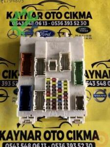 Çıkma Ford Focus İç Sigorta Kutusu