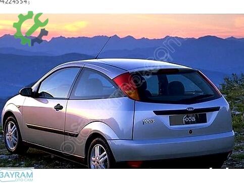 Ford Focus Oto Cam çıkma parça