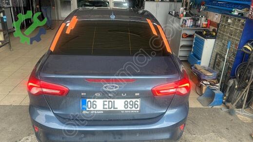 Ford Focus Arka Cam çıkma parça