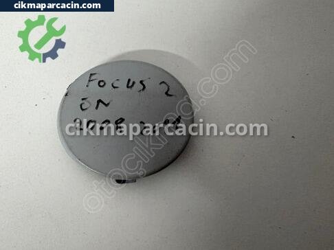 Ford Focus Çeki Demir Kapağı çıkma parça
