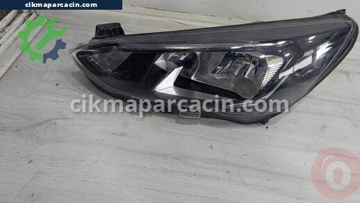 Ford Focus Far (sol) çıkma parça