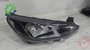 Ford Focus 2023 Çıkma Sağ Far No 1973392