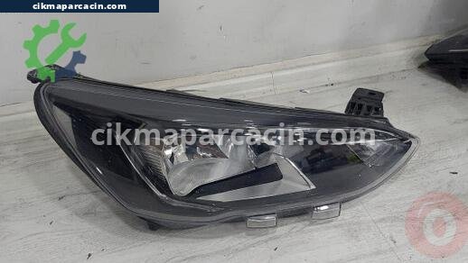 Ford Focus Far çıkma parça