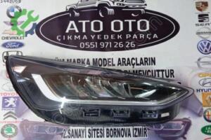 Ford Focus 2020 Çıkma Far Sağ