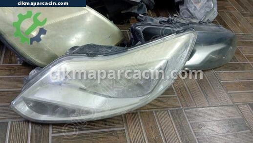 Ford Focus Far çıkma parça