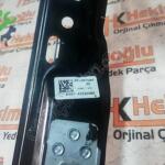 FORD FOCUS SAĞ ÖN CAM KRİKOSU BM51-A23200-BF