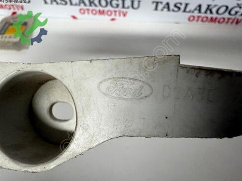Ford Focus Tampon Braketi çıkma parça