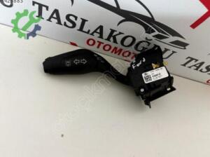 Ford Focus Orijinal Çıkma Sinyal Kolu F1FT3335