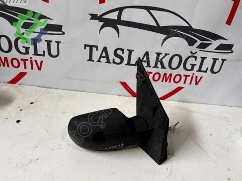 Ford Fusion Sağ Ön Kapı çıkma parça