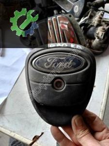 Ford Ka bagaj açma kolu ve kilidi