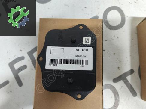 Ford Kuga Far Beyni 90100295 çıkma parça