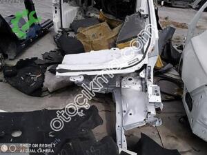 Ford Kuga için Sol Ön Şasi Kolu – Çeyrek Şase Mar