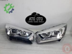 Ford Kuga 2012-2022 Çıkma Far
