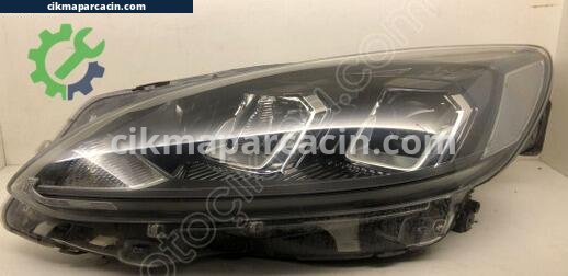 Ford Kuga Far çıkma parça